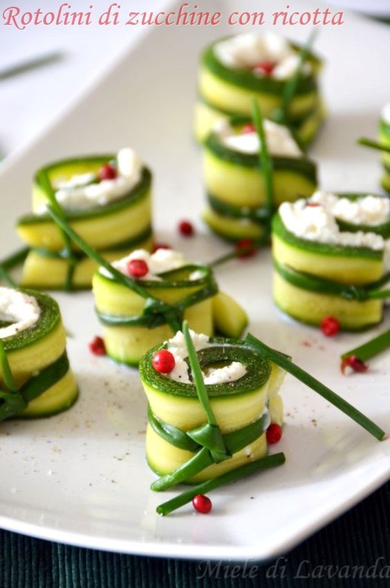 Rotolini di zucchine con ricotta