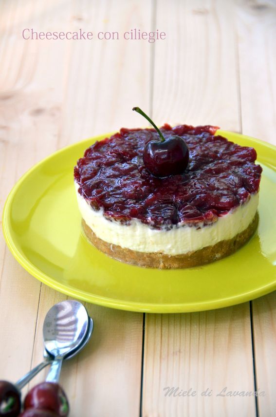 Cheesecake alle ciliegie