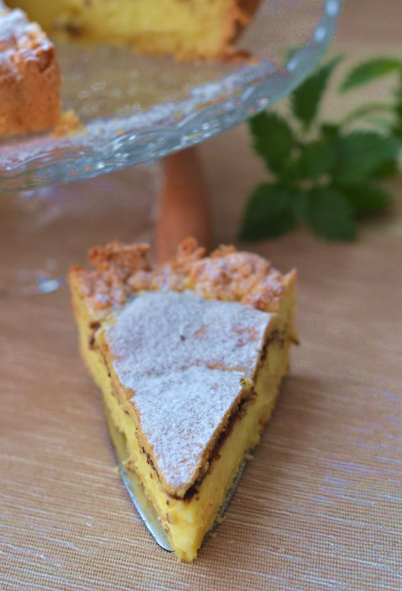 Crostata Pasticciotto con crema pasticcera e cioccolato