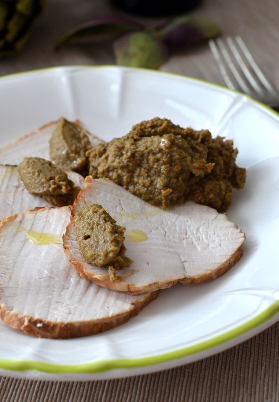 Fesa di tacchino con crema di carciofi cotta in casseruola