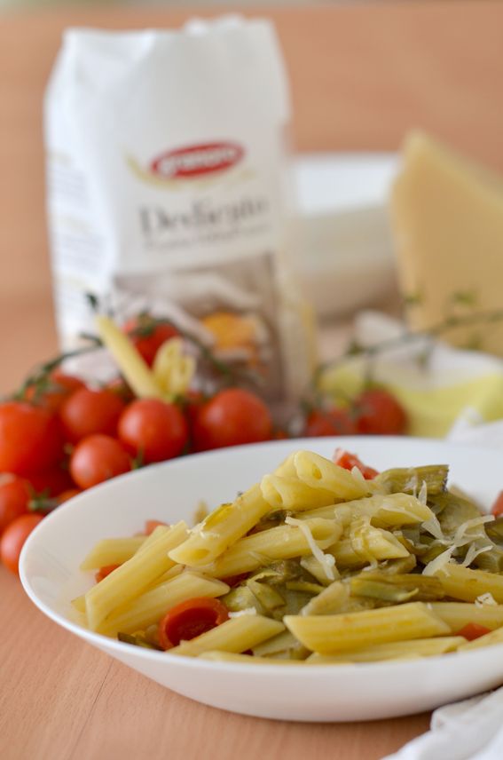 Pasta ai carciofi e pomodorini con caciocavallo in grotta