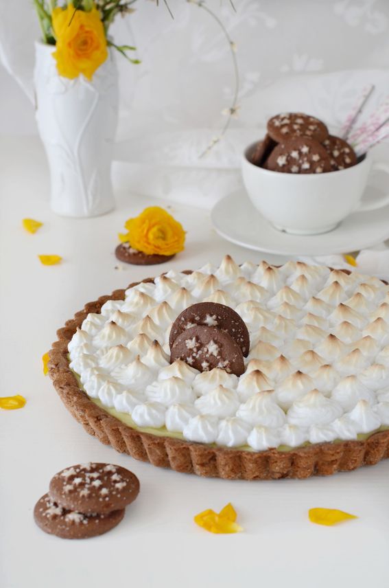 crostata con base di biscotti pan di stelle