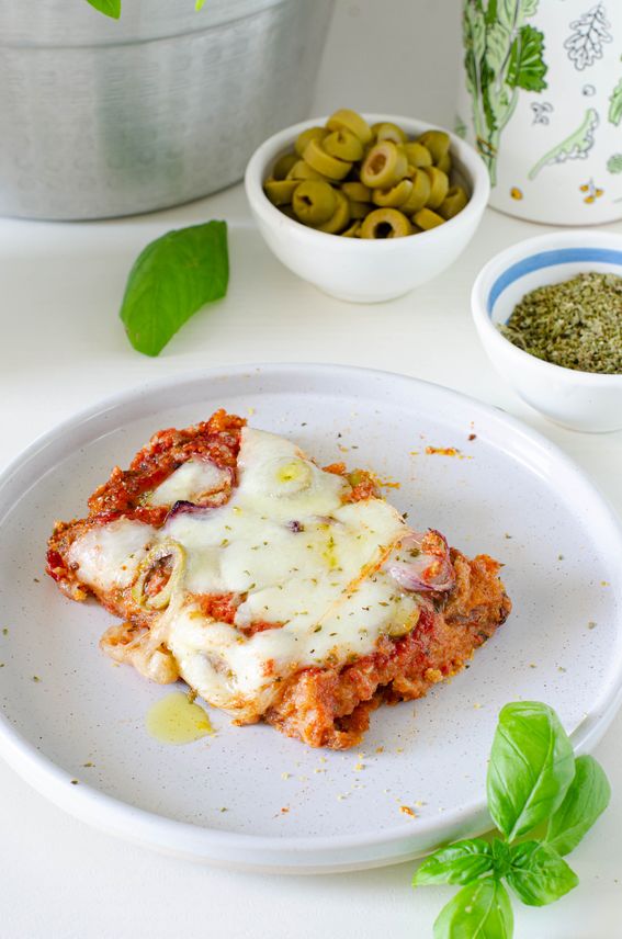 Pizza di pane raffermo con Passata rustica di Conserve Daune