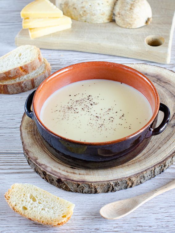 Fonduta o crema di caciocavallo stagionato in grotta di Deliziosa