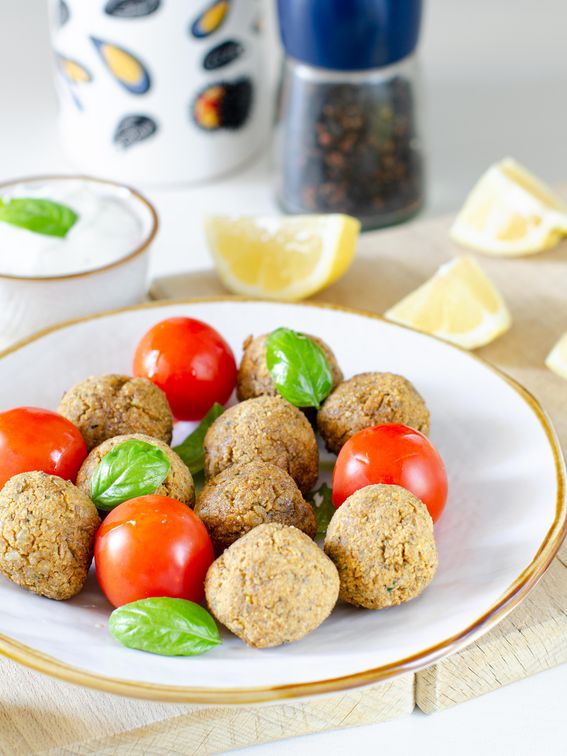 Polpette di lenticchie e riso cotte in friggitrice ad aria